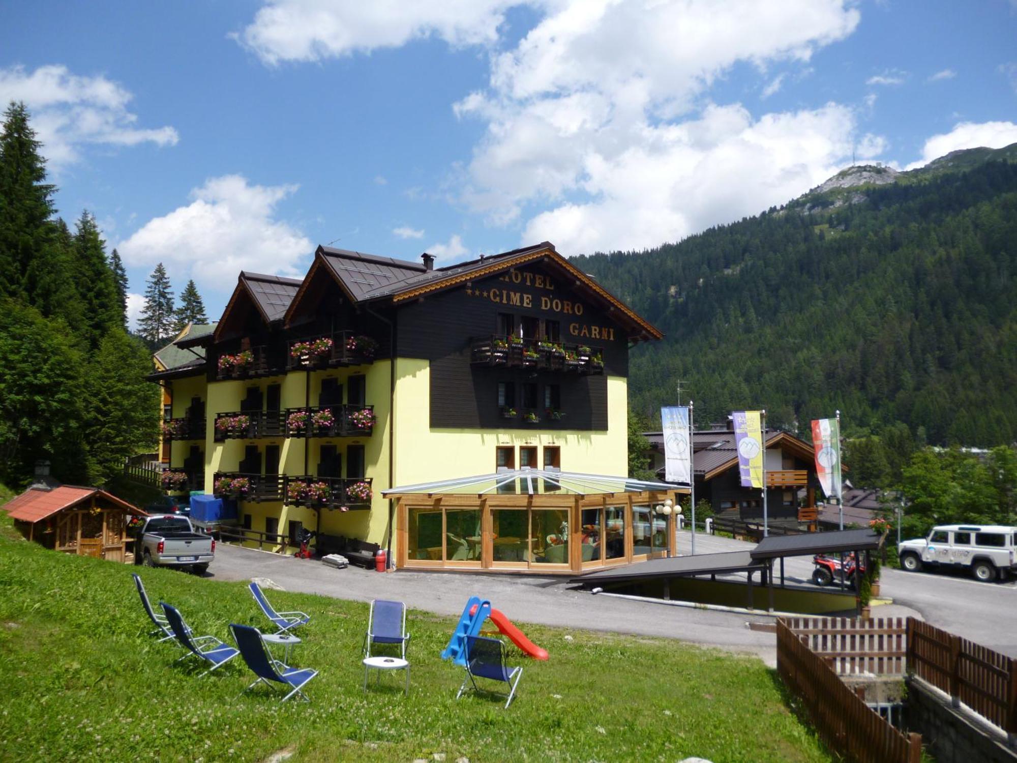Hotel Cime D'Oro Мадонна-ди-Кампильо Экстерьер фото