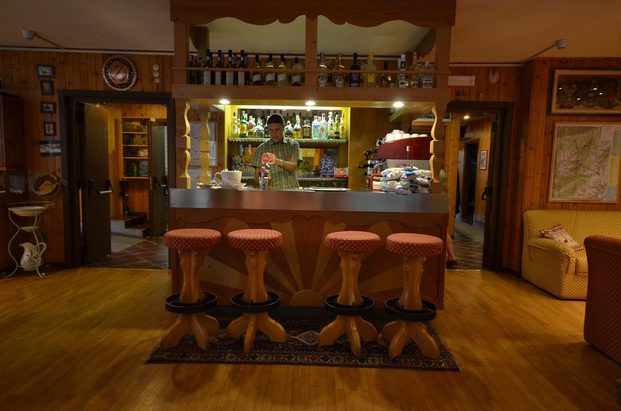 Hotel Cime D'Oro Мадонна-ди-Кампильо Экстерьер фото